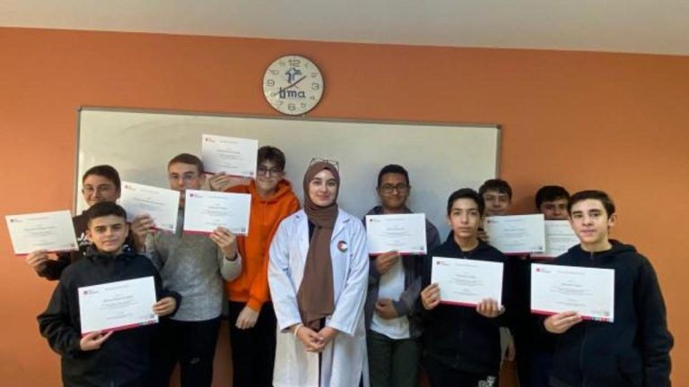 LİMA öğrencileri Dijital Medya Okuryazarlığı Programını muvaffakiyetle tamamladı