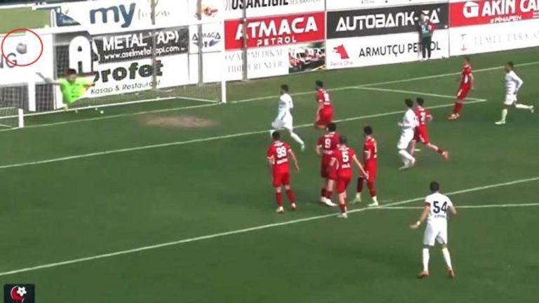 3. Lig’de skandal hakem kararı: Ağlara giden topun çizgiyi geçmediğine hükmetti