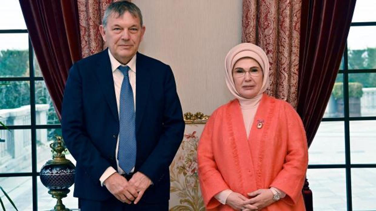 Emine Erdoğan, UNRWA Genel Komiseri Lazzarini ile görüştü