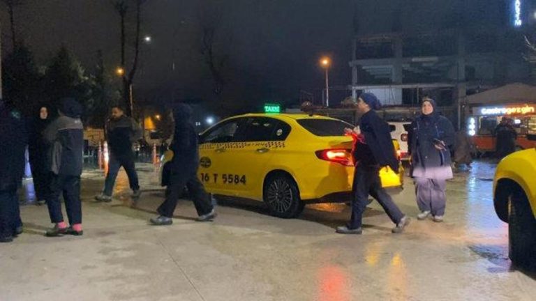 Besin zehirlenmesi kuşkusu: 20 personel hastanelik oldu