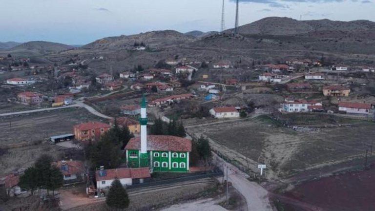 Bu köyde Ramazan’da kimse meskeninde iftar yapmıyor!