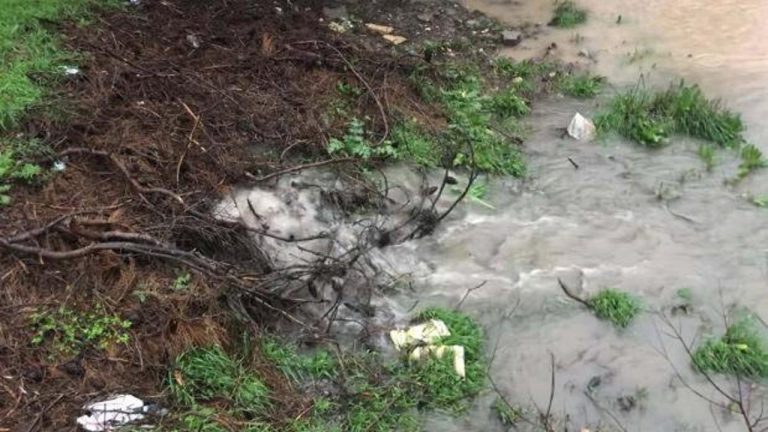 İzmir’de su skandalı: Kanalizasyon suyu içme suyuna karıştı: Bakanlık cezayı kesti