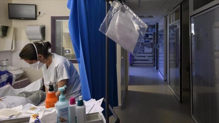 Karın ağrısıyla gitti: Bağırsağından patlamaya hazır Alman mermisi çıktı!