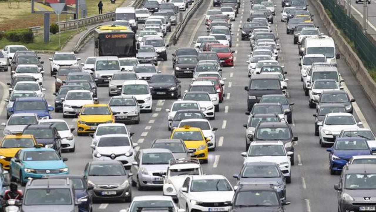 Bayramda yola çıkacak şoförler dikkat! Emniyetten ikaz geldi