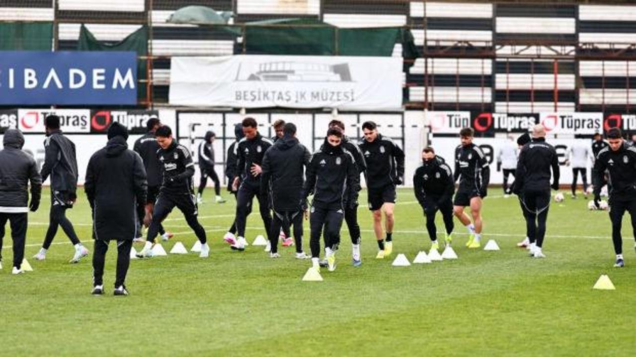 Beşiktaş Galatasaray’a karşı 2 yıldızından faydalanamayacak!