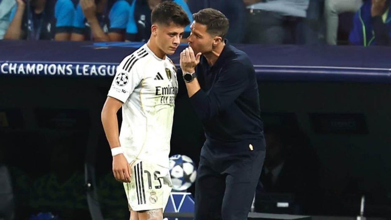 Dünya devi Xabi Alonso ile masaya oturdu! Alonso, teklifi Arda Güler koşulu ile kabul etti