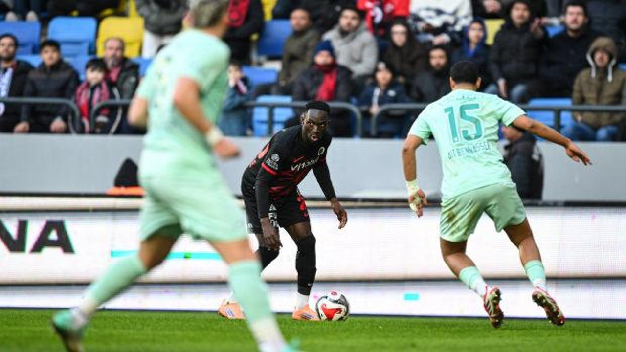 Düşme sınırı için kritik maçta puanlar paylaşıldı!