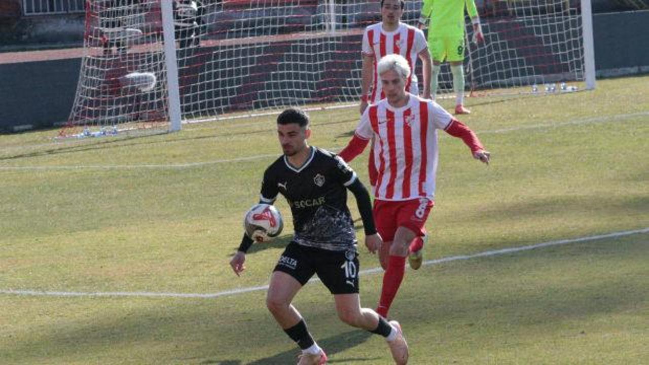 Genç forvet duble yaptı! 1. Lig takımı 19’luk golcüsüyle güldü