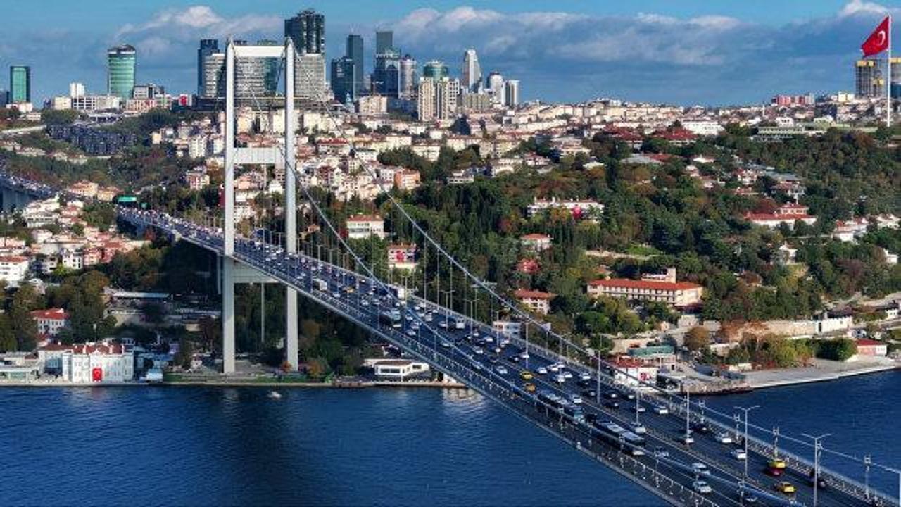 Şoförlere bayram muştusu: Köprü ve otoyollar fiyatsız olacak! Karar Resmi Gazete’de